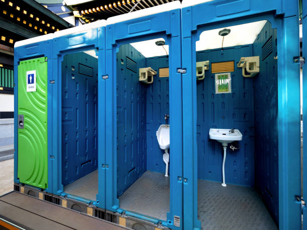 Porta potty delivery and setup in Jensen Beach, FL